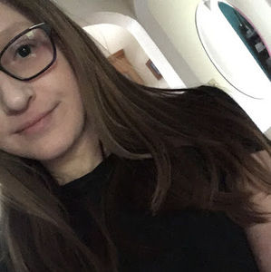 Meet your Posher, Carey